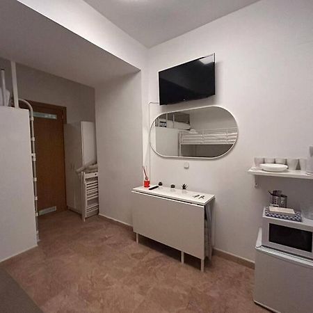 Cute Studio In Gran Via -Si1 Madrid Eksteriør bilde